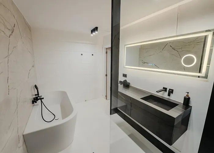 Cube 21 Apartman Mons